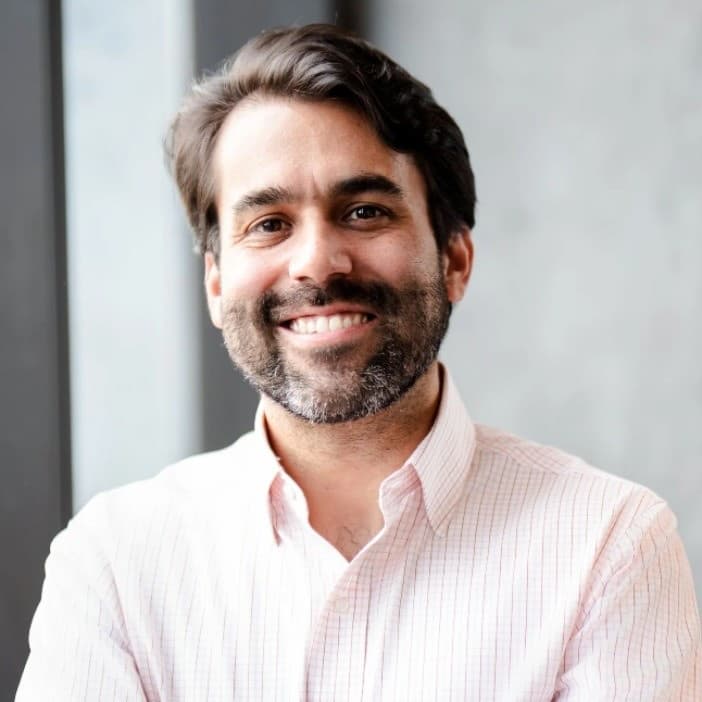 Alfredo Bird portrait